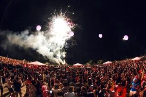 Papeete Beach milano marittima Francesco Facchinetti dj Francesco The voice giudice alessia marcuzzi mia Facchinetti