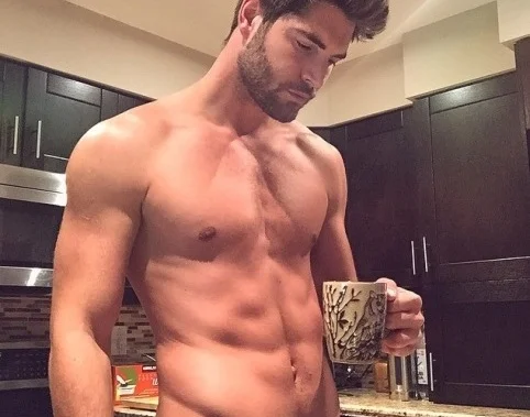 Lato A Uomo: Nick Bateman