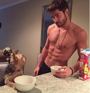 Lato A Uomo: Nick Bateman