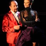 film cinema natale 2015 mariagrazia cucinotta ANNALISA SCARRONE GIAMPAOLO MORELLI MILENA MICONI EVA GRIMALDI babbo natale non viene da nord annalisa nali cantante aici talent show attrice eva grimaldi cinepanettone