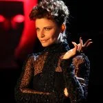 film cinema natale 2015 mariagrazia cucinotta ANNALISA SCARRONE GIAMPAOLO MORELLI MILENA MICONI EVA GRIMALDI babbo natale non viene da nord annalisa nali cantante aici talent show attrice eva grimaldi cinepanettone