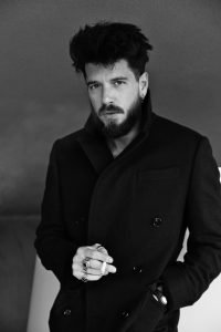 camillo agnello uomini e donne corteggiatore tronista silvia raffaele anna munafò tv gossip amori editoriale novembre dicembre starpeoplenews