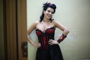 Claudia Letizia burlesque grande fratello TV è arrivata la felicità fiction Rai