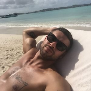 Simone JOY Temptation island coppie amori tradimenti passioni tentatori tentatrici uomini e donne