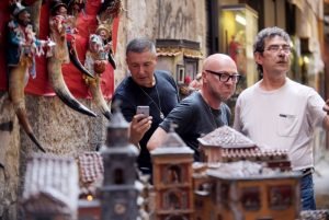 Dolce&gabbana loves naples