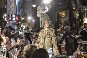 Dolce&gabbana loves naples