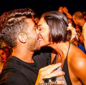 Temptation Island coppie amori tradimenti intesa sessuale Mino tafuri Fabiola Cimminella tentatrici corteggiatrici uomini e donne formentera napoli Sardegna Amedeo barbato TRONISTA Lucas Peracchi