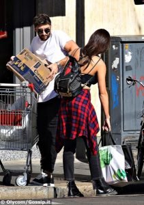 Andrea Iannone cecilia Rodriguez Belen Rodriguez francesco monete Stefano de Martino Santiago