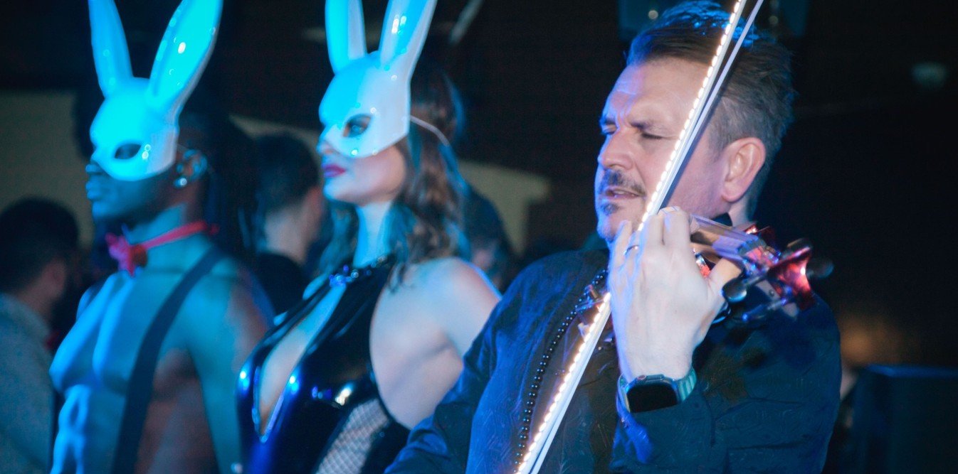 Frontemare Rimini: 03/04 Easter Party, 04/04 Pasqua Fantastica