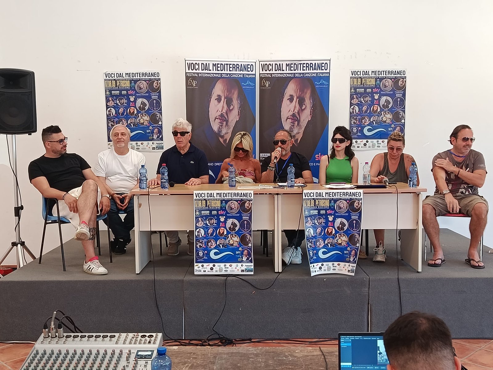 Voci dal Mediterraneo: Laura vince la serata delle Cover